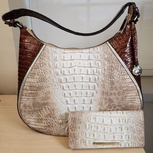 Elegant Crocodile-Embossed Shoulder Bag and Wallet Set